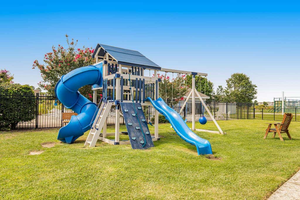 Bethany Bay - 8006 Pettinaro Dr