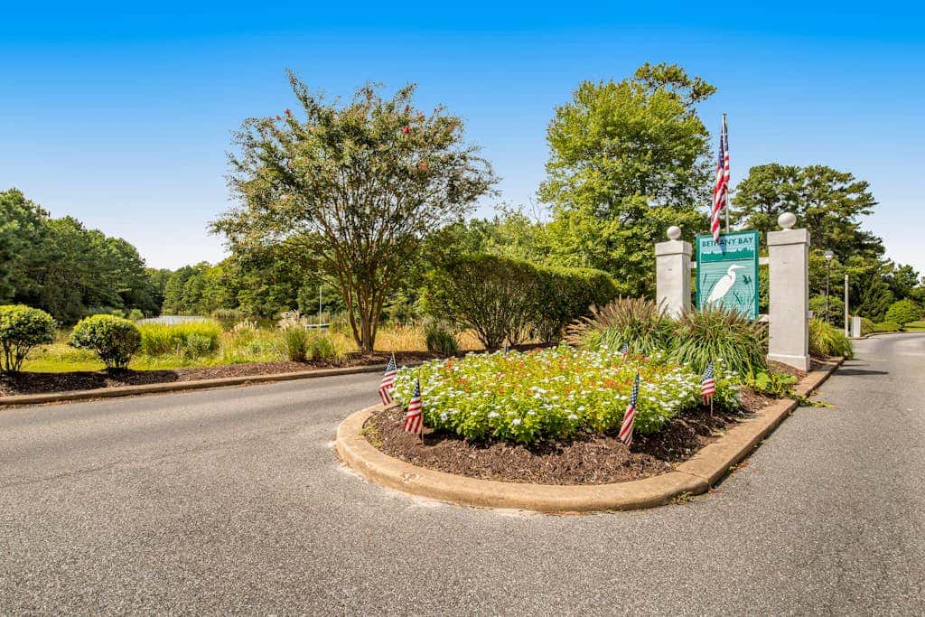 Bethany Bay - 8006 Pettinaro Dr