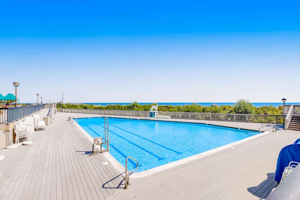 Sea Colony Condo w/ Private Beach, WiFi, Shared Pool/Hot Tub, Central AC, & Deck