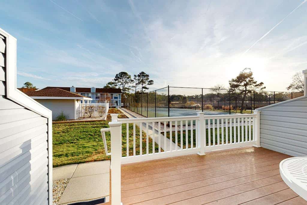 Hidden Harbour Home Close to the Water w/Shared Pool, Private W/D, WiFi