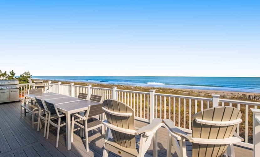 Middlesex Beach coastal getaway with free WiFi & private washer and dryer