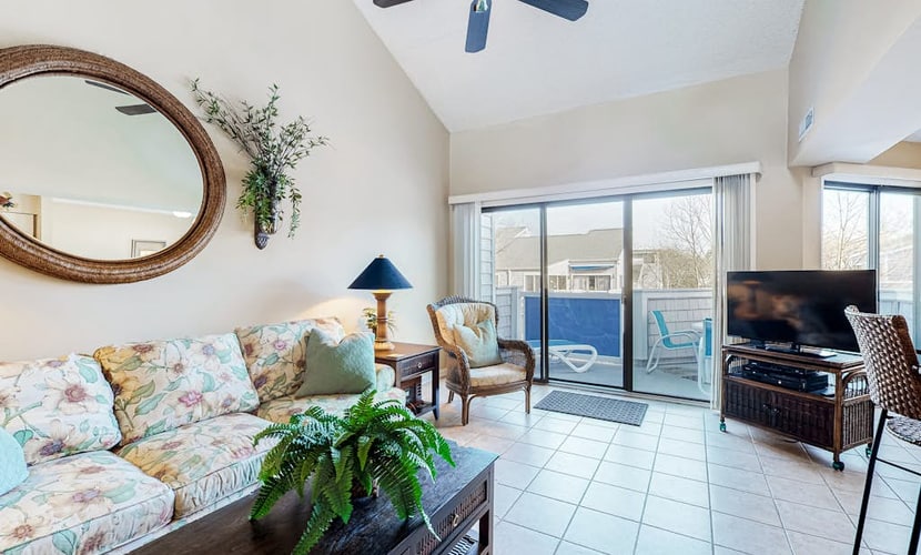 East of The Sun Townhouse Steps From Lighthouse Cove w/Shared Pool, Free WiFi