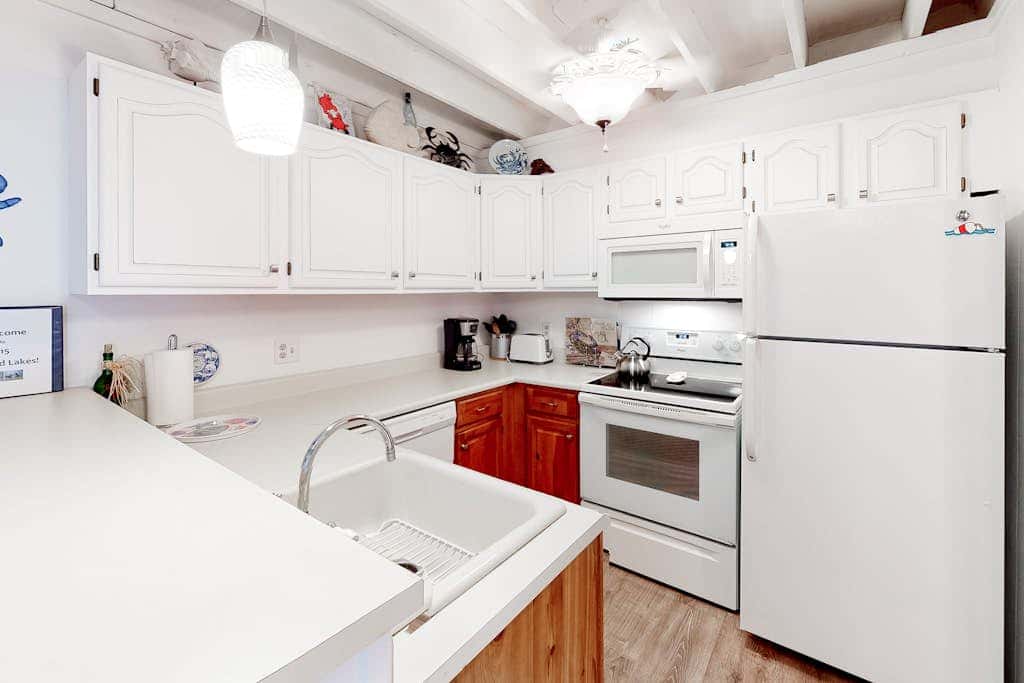 Mallard Lakes - 38243 Cardinal Ln #115