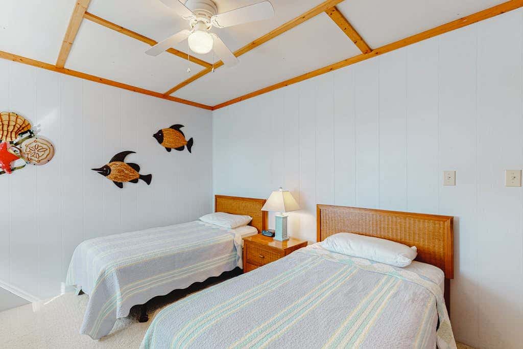 Mallard Lakes - 38256 Hummingbird Ln #218