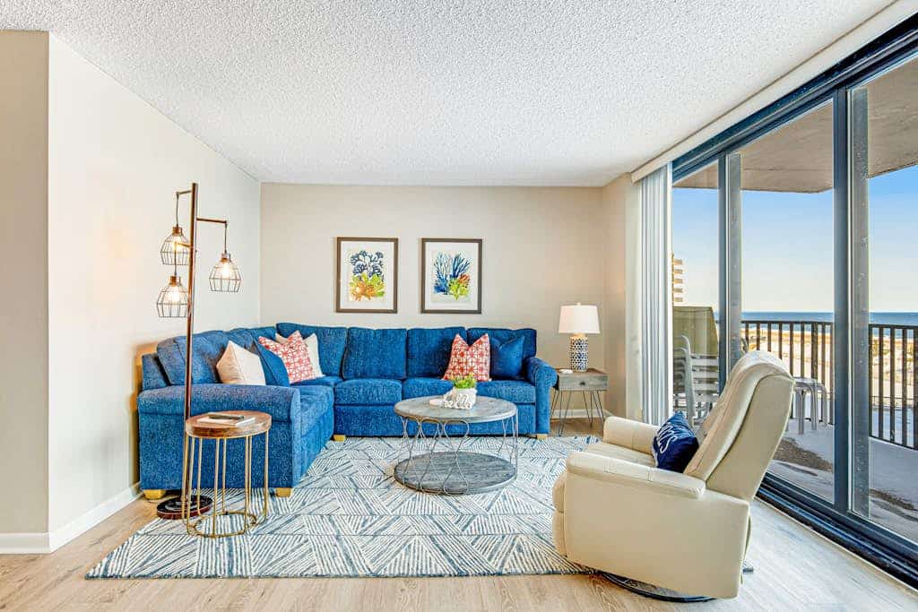 Newly updated Sea Colony gem with pools, hot tubs, beach access, & more