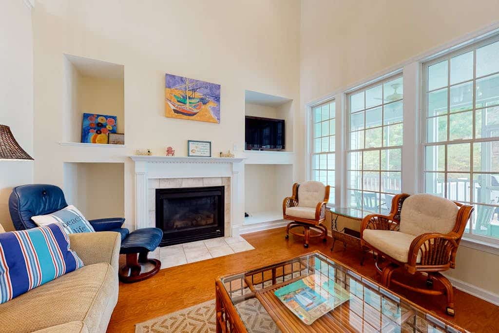 Bear Trap Dunes Townhouse Near Bethany Beach w/Shared Pool, Free WiFi, W/D