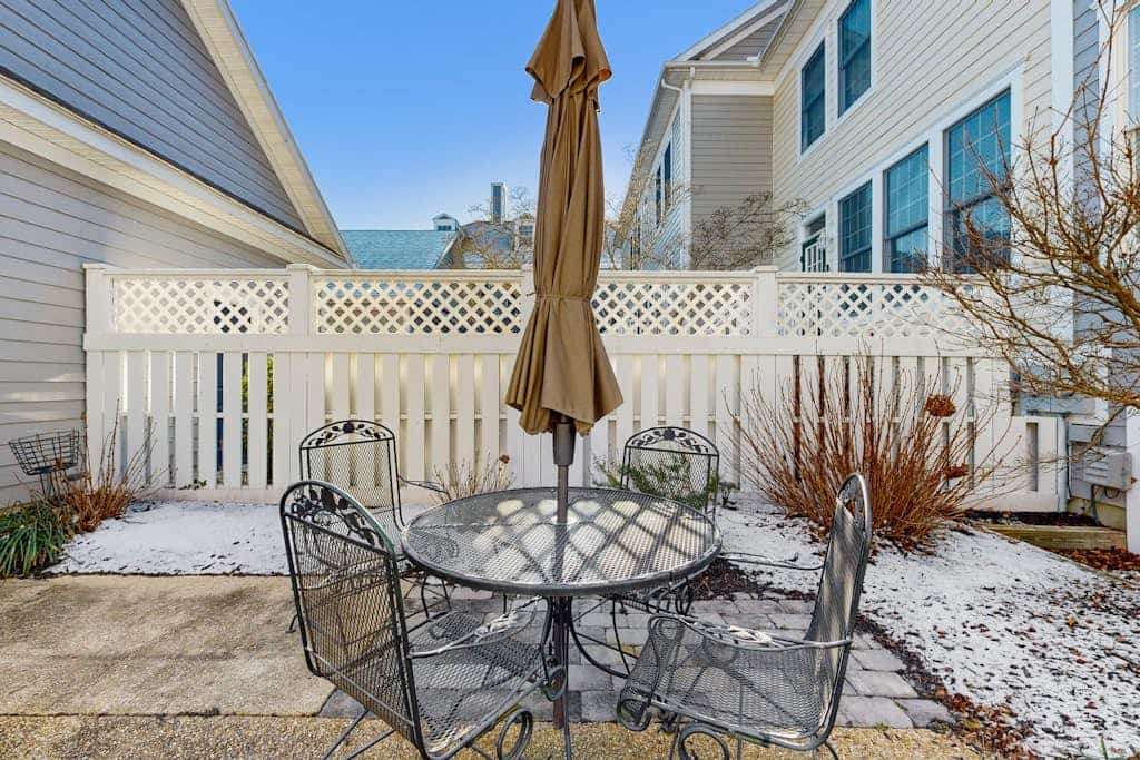Bear Trap Dunes home with washer/dryer, WiFi, pool, & sauna - near golf