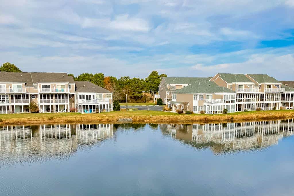 Bayville Shores 3-Story Townhome w/Balcony, Deck, Water Views, Shared Pool