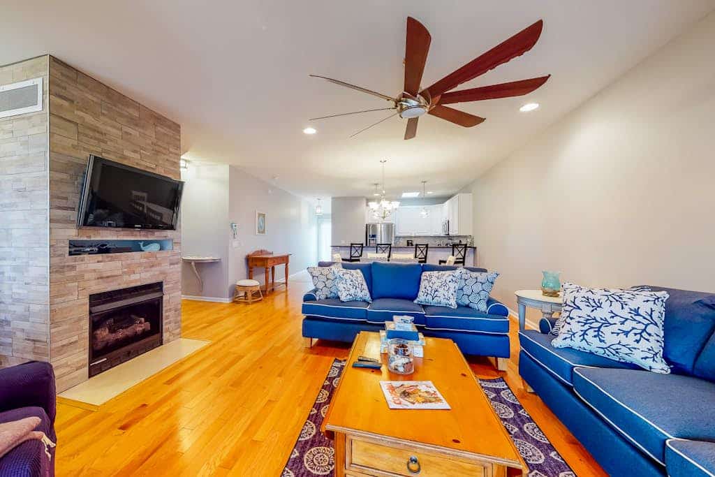 Bayville Shores 3-Story Townhome w/Balcony, Deck, Water Views, Shared Pool
