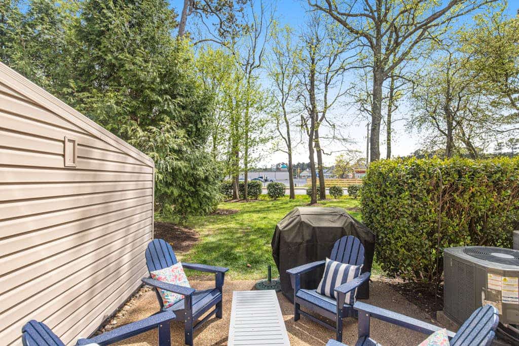 Sea Pines Village Beach House with Fast WiFi, Full Kitchen, A/C, & a Shared Pool