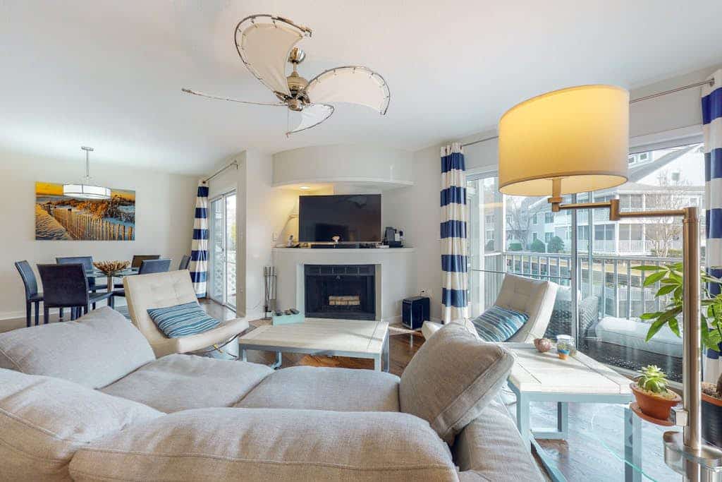 Sea Colony Waterfront Condo w/Deck, Private Beach, Shared Pools, Hot Tub, Tennis