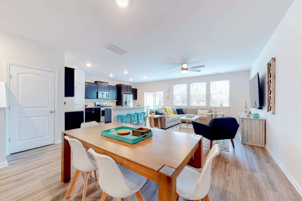 Ocean View Beach Club home with fast WiFi, central A/C, & community amenities