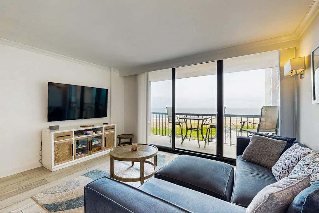 Sea Colony - 401 Georgetowne House Rd