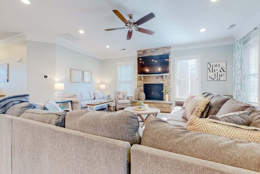 Bayside Resort - 30248 Candleberry Drive