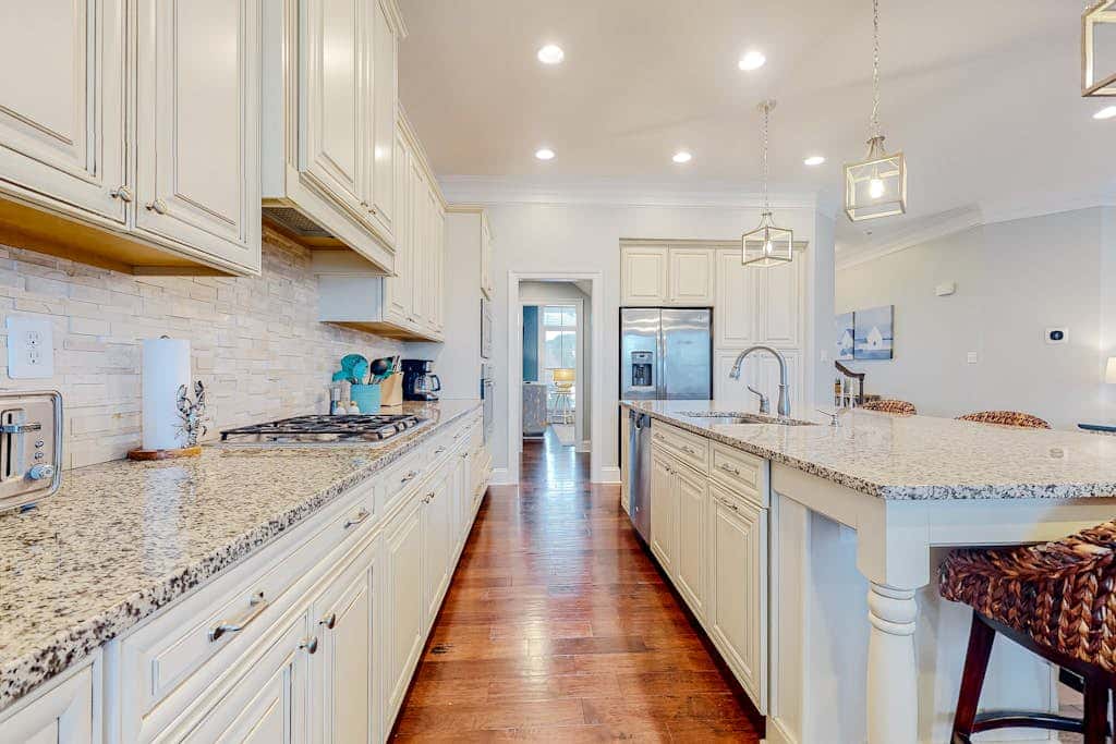 Bayside Resort - 30248 Candleberry Drive