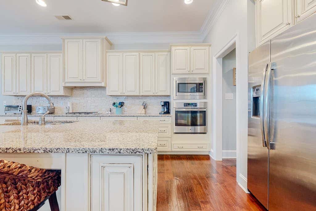 Bayside Resort - 30248 Candleberry Drive