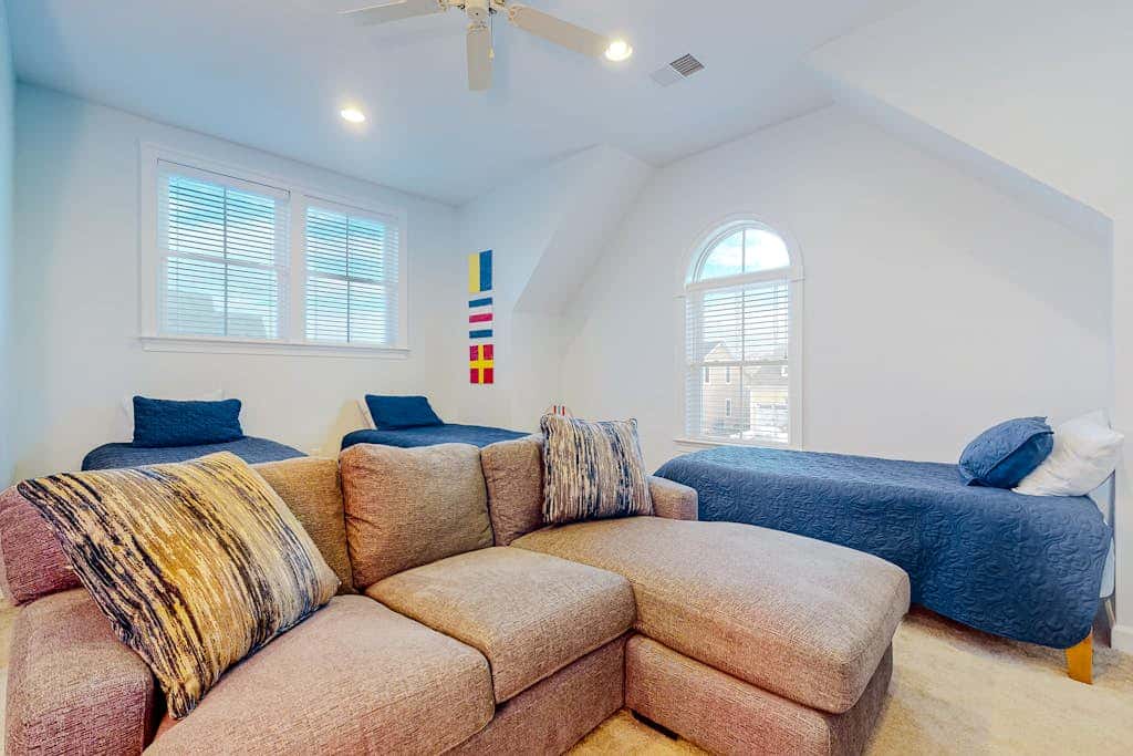 Bayside Resort - 30248 Candleberry Drive