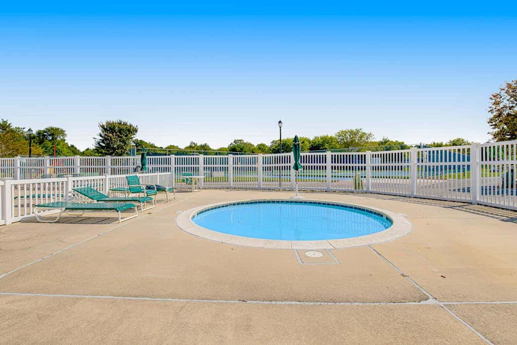 Salt Pond - 614 Bethany Loop