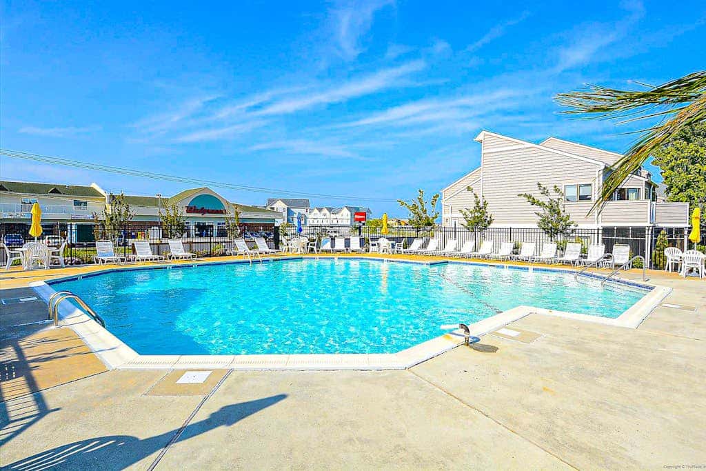 East of the Sun - 40026 E Sun Dr Unit 611