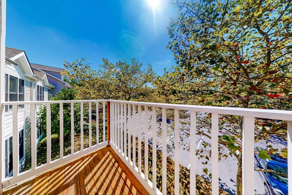 Sea Colony condo with multiple pools, sports courts & beach access