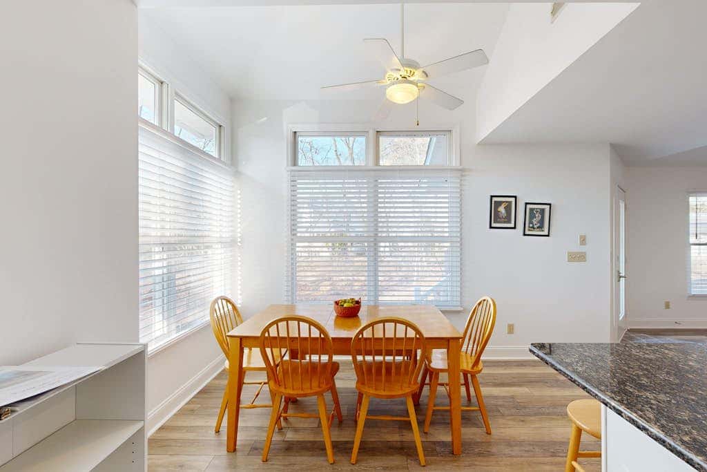 Salt Pond - 1 Heron Ct