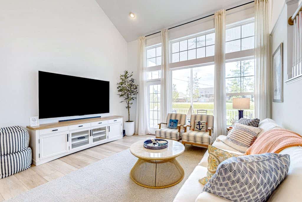 Marlin Chase home with resort amenities, bikes, grill, EV charger - dog-friendly