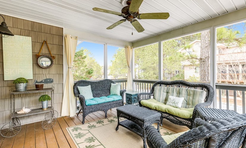 Dog-friendly South Bethany gem near the beach with central AC & fast WiFi