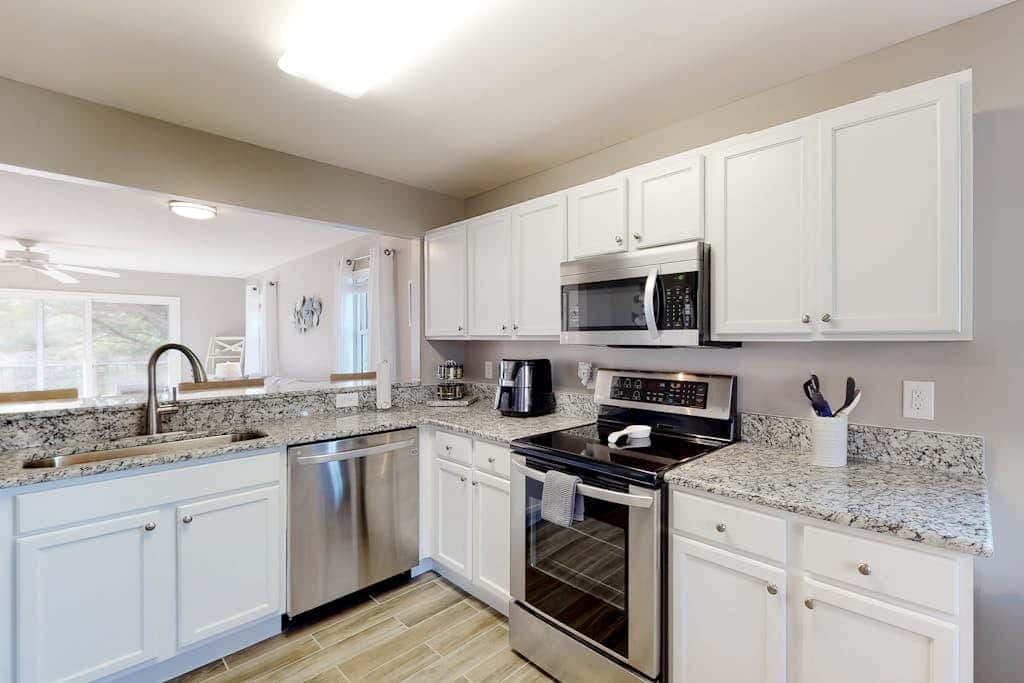 Bethany Bay - 37514 Pettinaro Dr # 9404