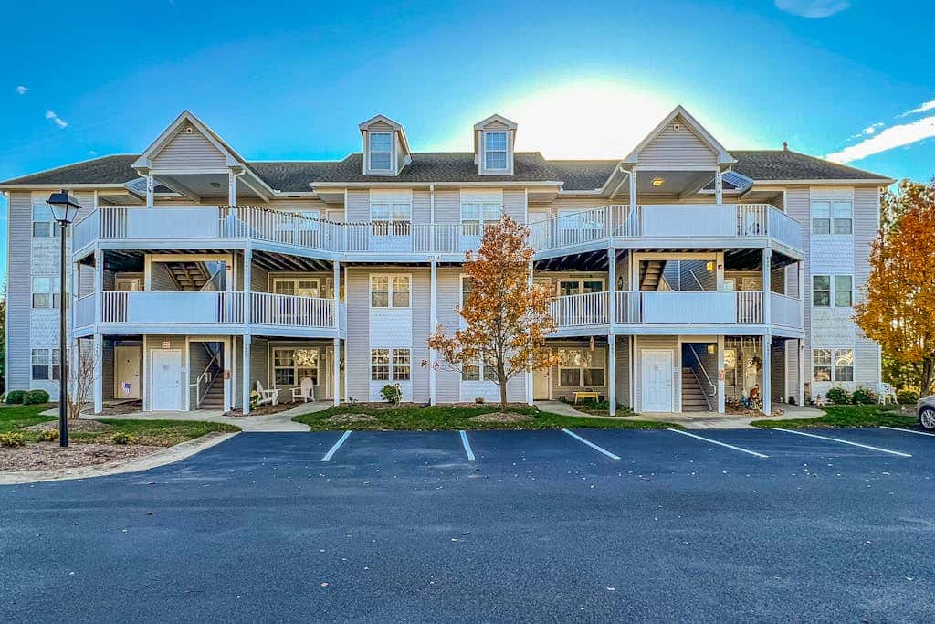 Bethany Bay - 37514 Pettinaro Dr # 9404