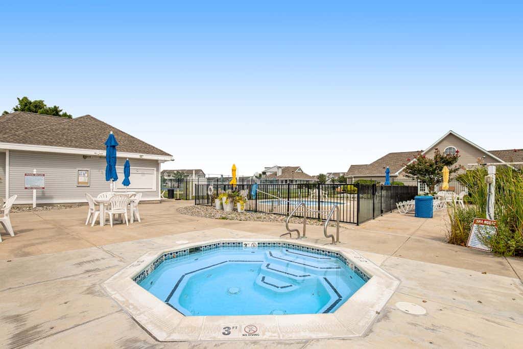 Bethany Bay - 37514 Pettinaro Dr # 9404