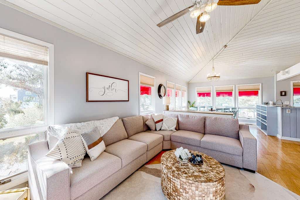 Sandpiper Village home with private beach, fireplace, balcony, & washer/dryer