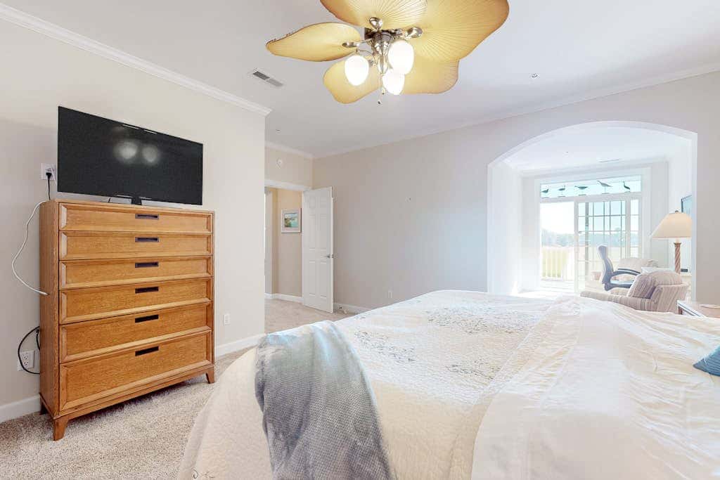 Bayside Resort - 31738 Lakeview Dr #202A