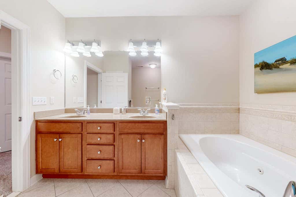 Bayside Resort - 31738 Lakeview Dr #202A