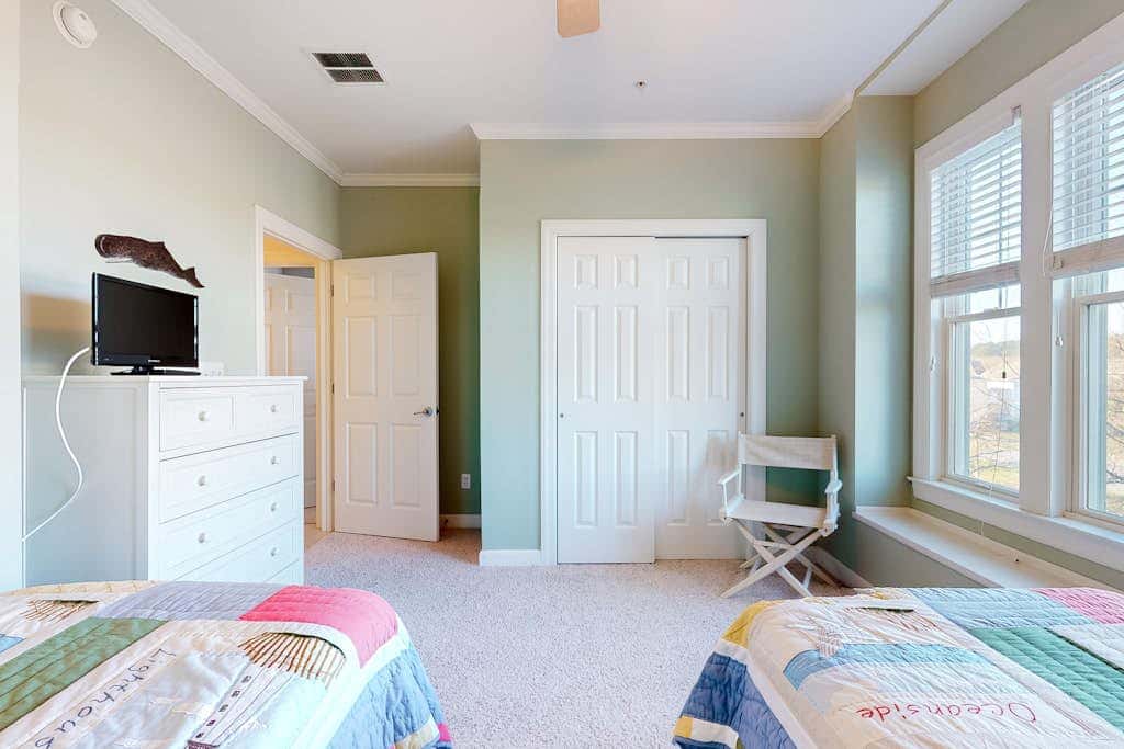 Bayside Resort - 31738 Lakeview Dr #202A
