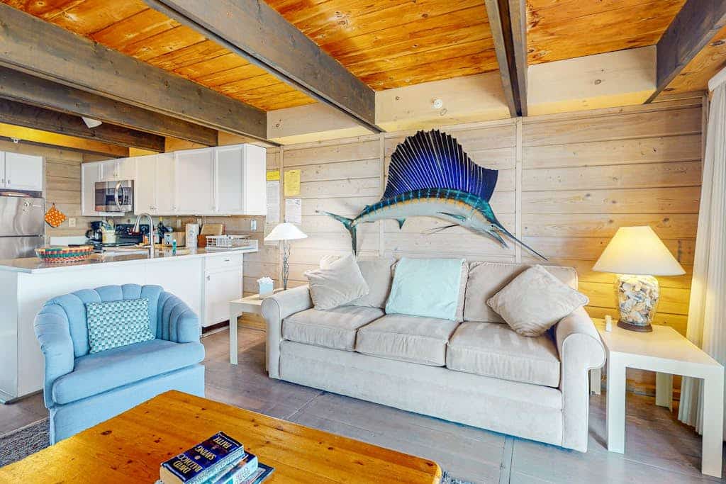 Atlantic Watergate townhome steps from the beach, oceanfront balconies