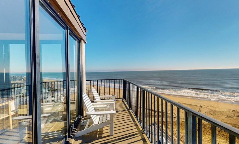 Sea Colony Oceanfront Penthouse - Views, Wrap-Around Deck, Pools, Private Beach