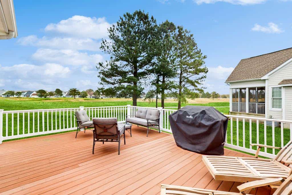 Bear Trap Dunes resort home with pool, sauna, & large deck
