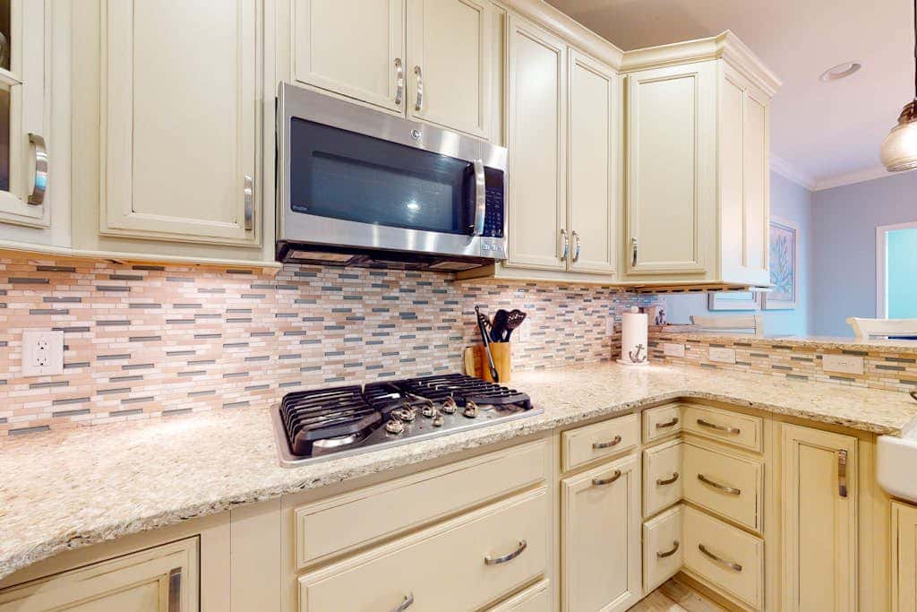 Bayside Resort - 26390 Seabreeze Lndg