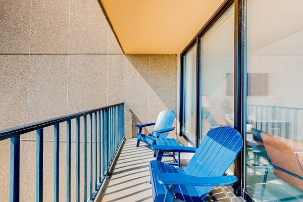 Enjoy views, resort amenities & a spacious condo for perfect beach retreat