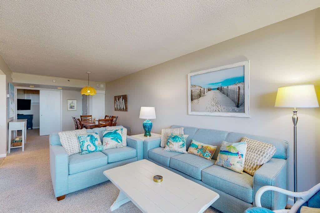 Sea Colony Ocean 1st floor condo w/ elevator, tennis court, and basketball court