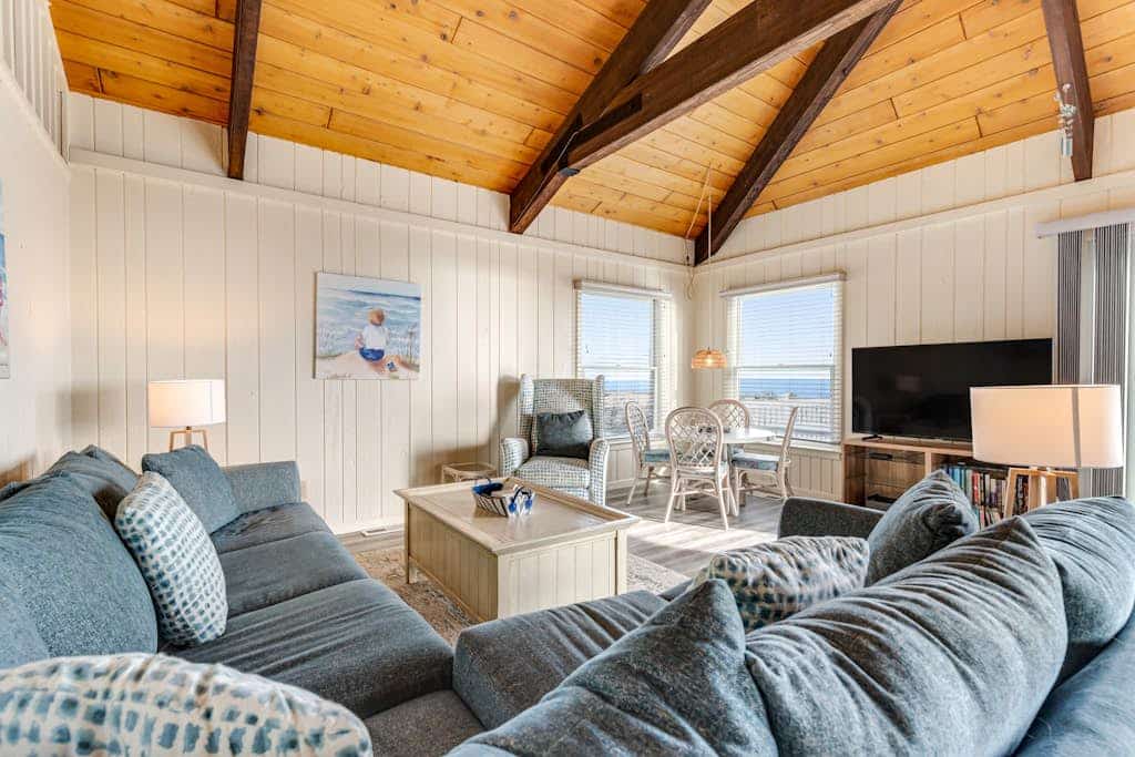 Oceanfront 5-Bedroom Home in South Bethany - Dog-Friendly