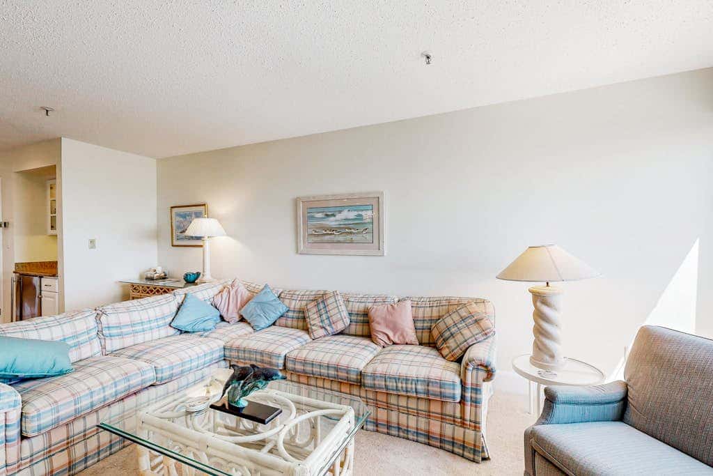 Kings Grant - 40097 E Oceanside Unit 21