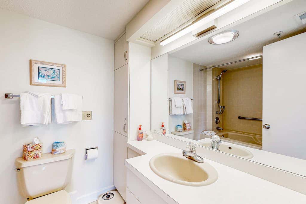 Kings Grant - 40097 E Oceanside Unit 21