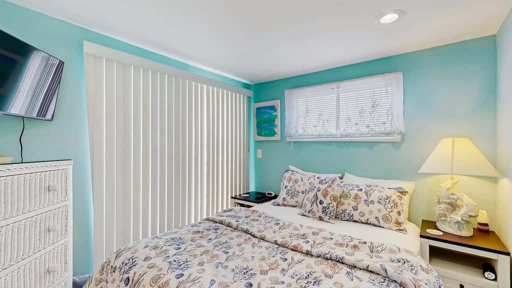 Town of Ocean View - 38253 Piney Point Rd
