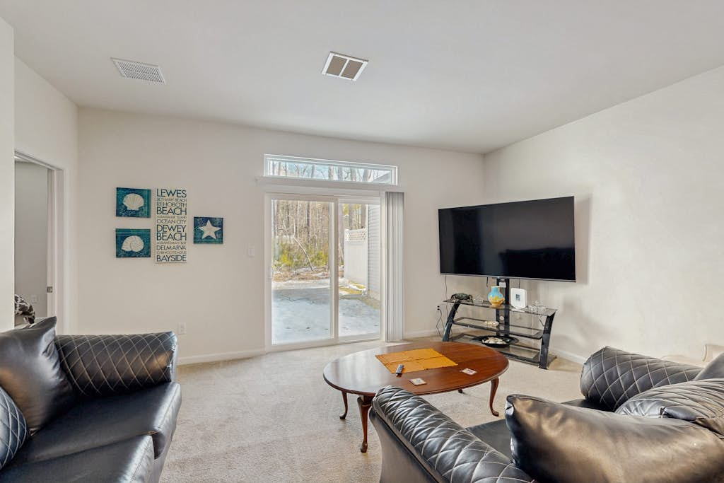 Friendship Creek - 35039 Dundee St