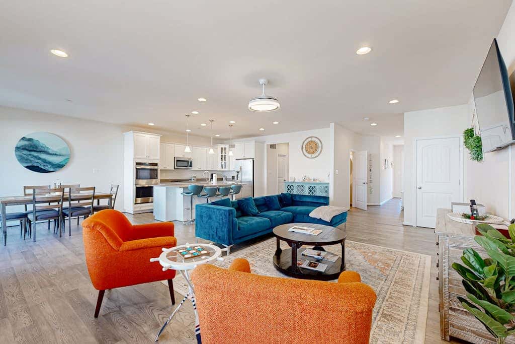 Ocean View Beach Club - 12 Nantasket Ave