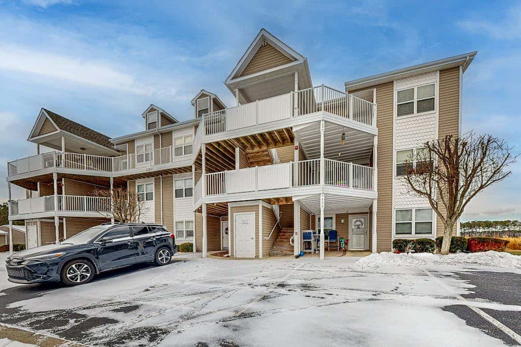 Bethany Bay - 37464 Pettinaro Dr #7204