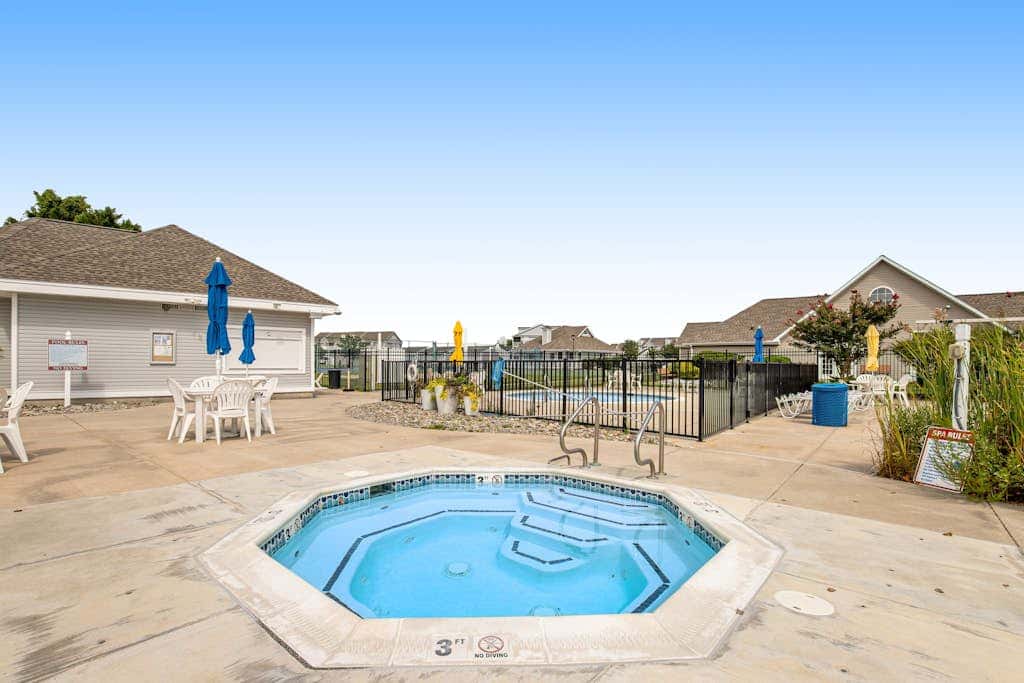 Bethany Bay - 37464 Pettinaro Dr #7204