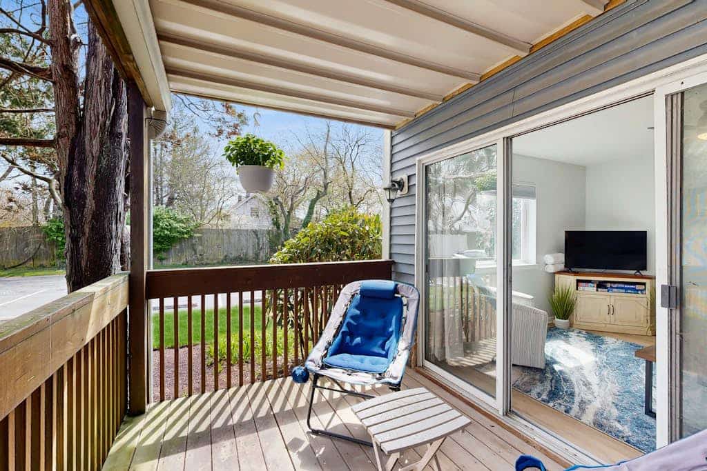 Henlopen Station condo w/shared pool, patio, grill, close to beach & restaurants