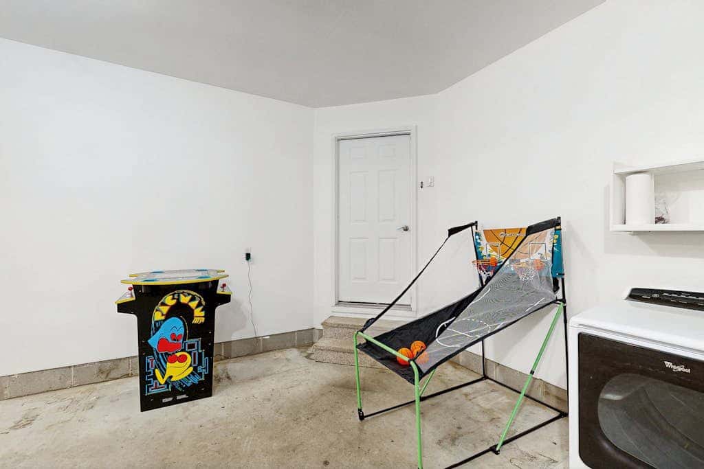 Breezewood - Phoebe’s House - 109 Strawberry Way
